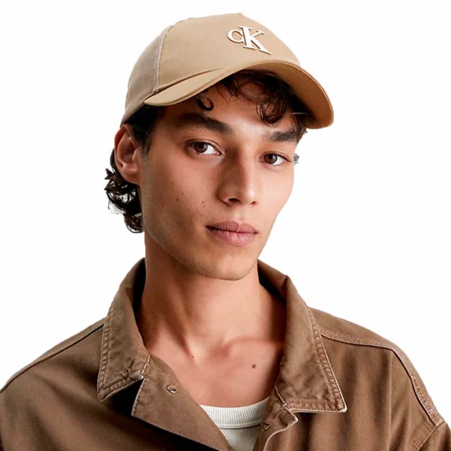 cappellino-trucker-in-cotone-biologico