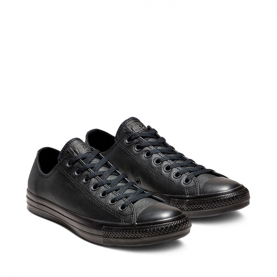 chuck-taylor-all-star-leder-low-top