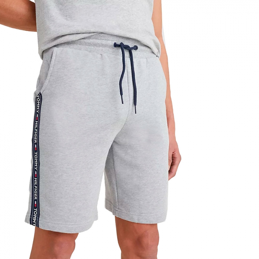 shorts-with-drawings-and-side-logo