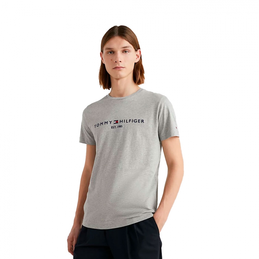 t-shirt-avec-logo