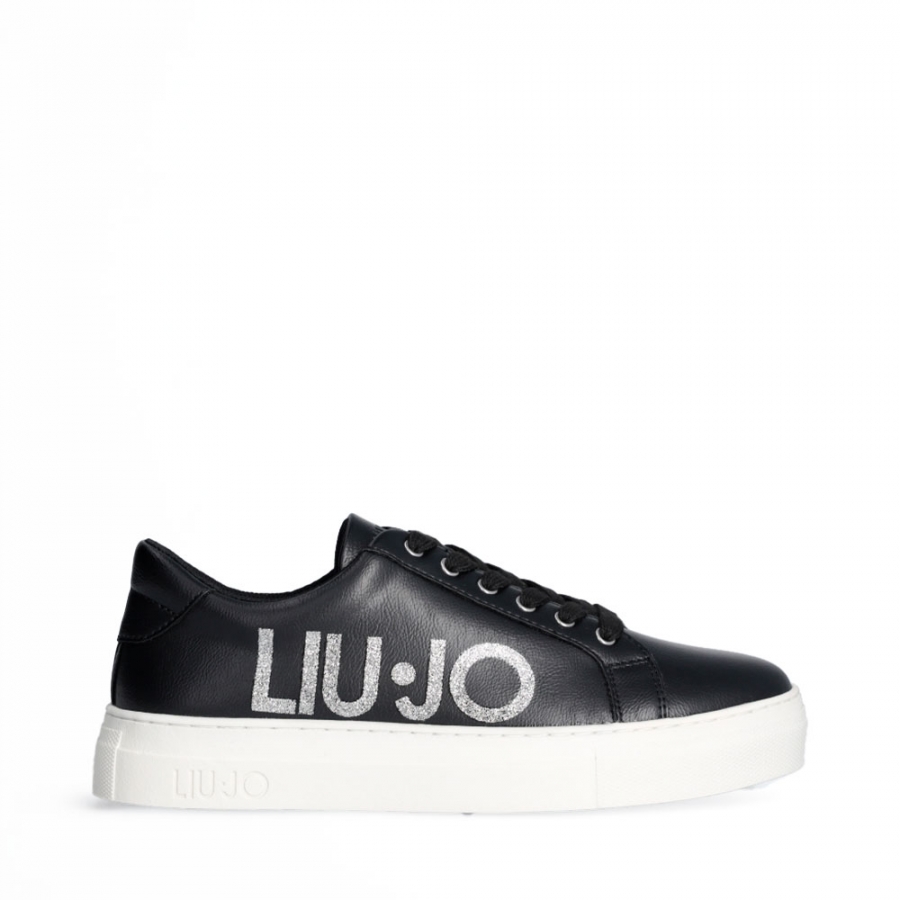 zapatillas-con-logotipo