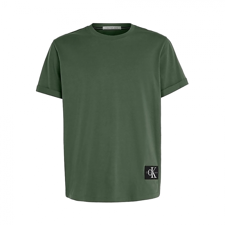 cotton-t-shirt-with-badge