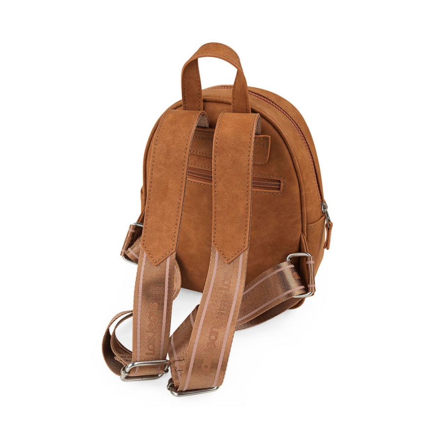 mochila-marron