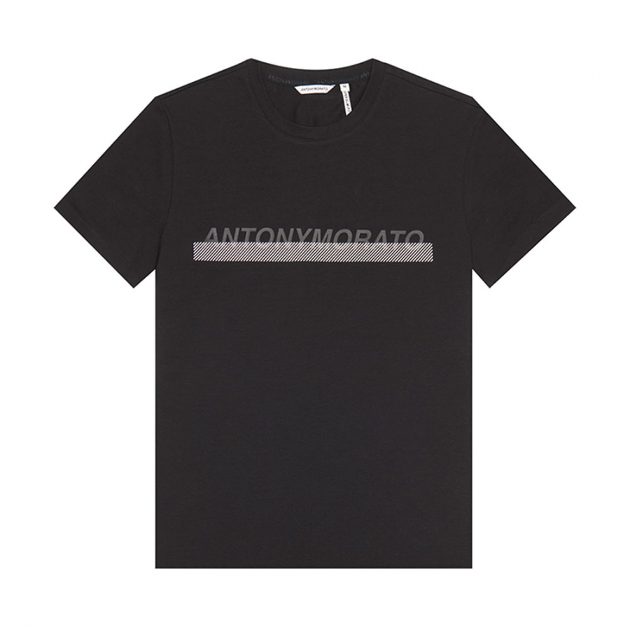 t-shirt-with-black-name