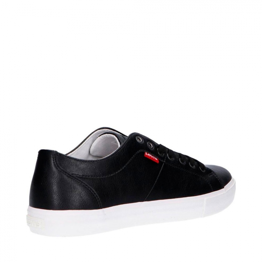 sneakers-regulieres-noires-woodward