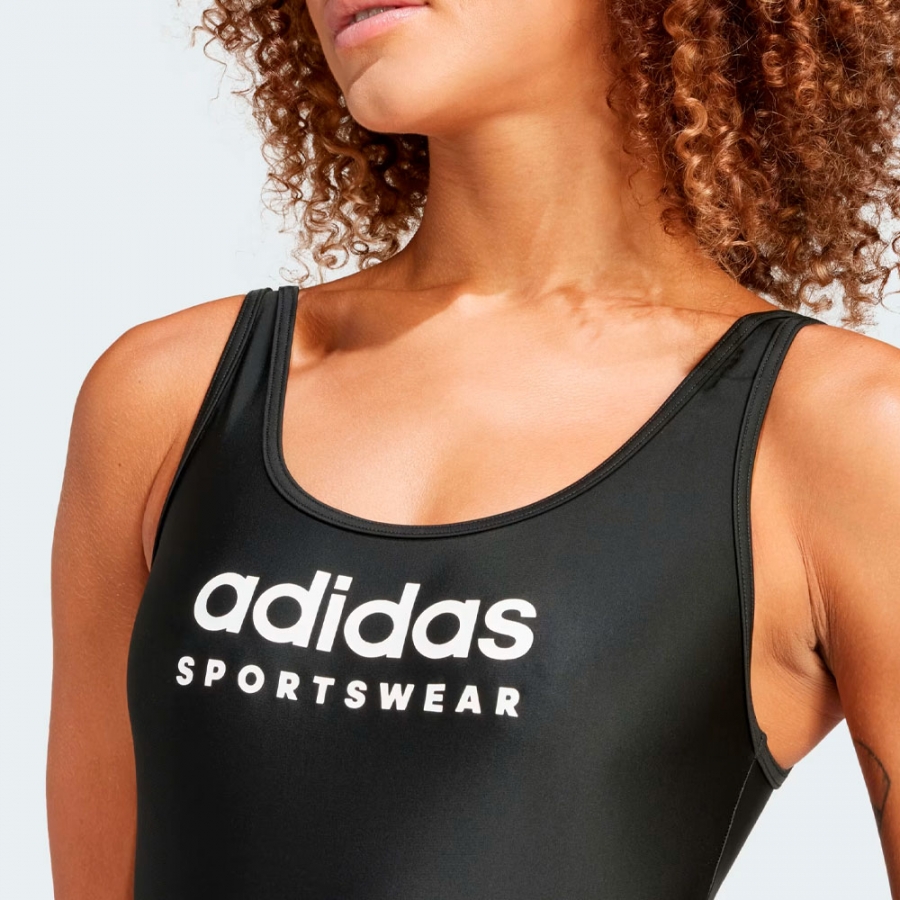 sportswear-badeanzug-mit-u-back