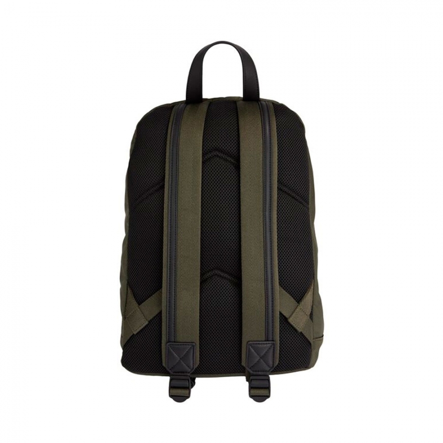 essential-campus-dunkel-oliver-rucksack