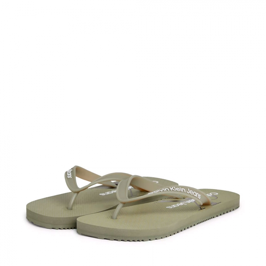 strand-glanzende-flip-flops