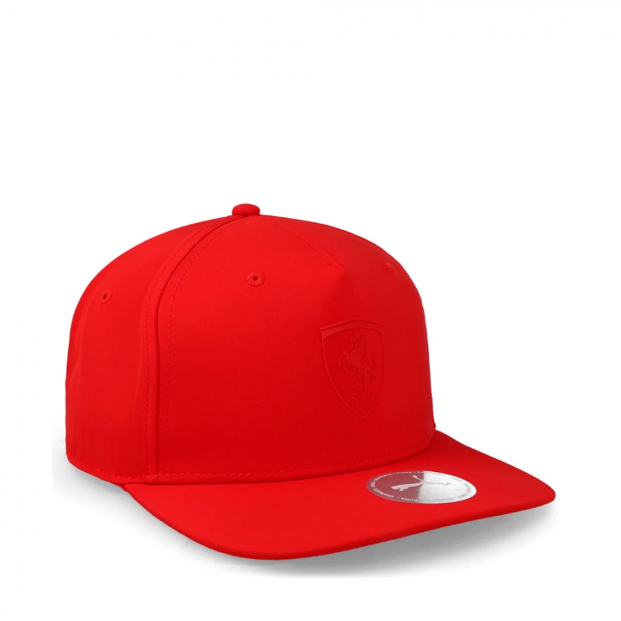 cappello-stile-ferrari