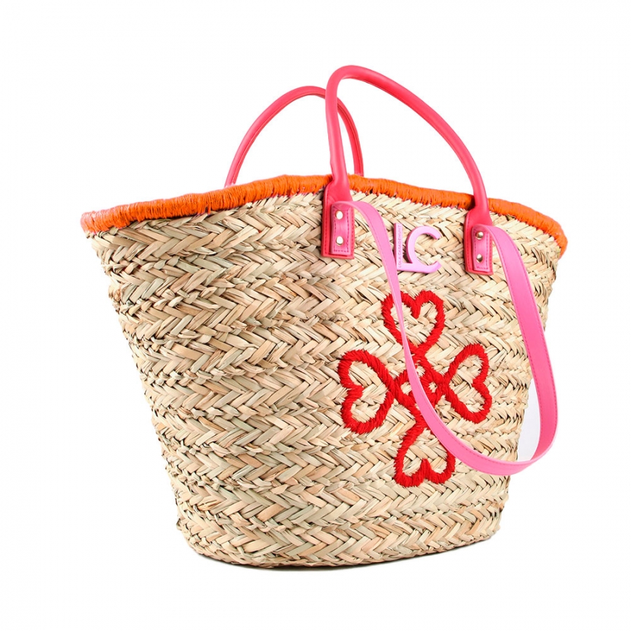 bag-with-embroidery-hearts