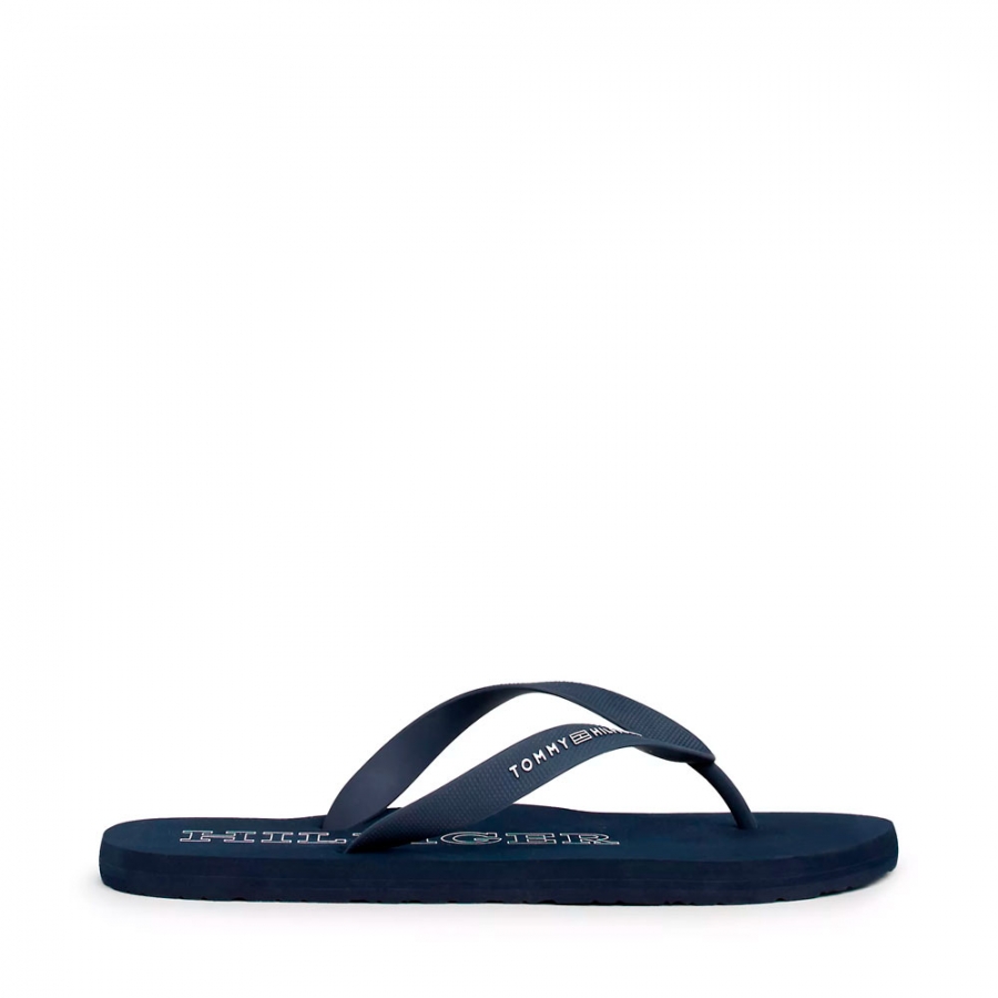 flip-flops-with-logo-on-the-strip