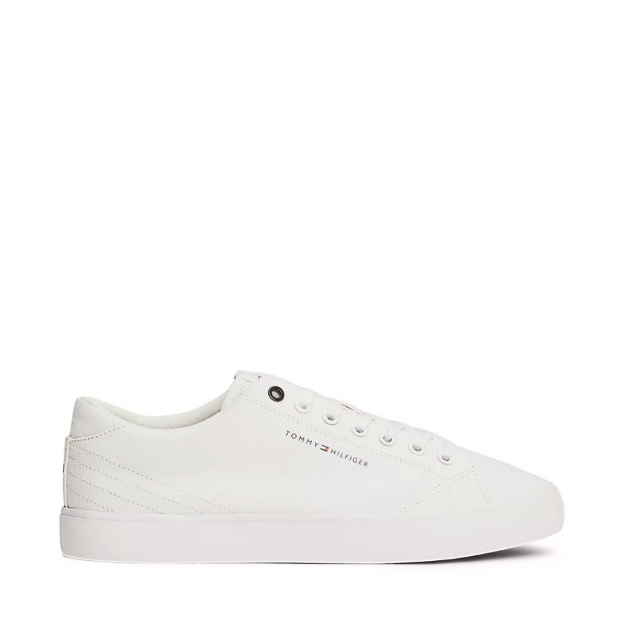 sneakers-en-toile-a-lacets-essentiels