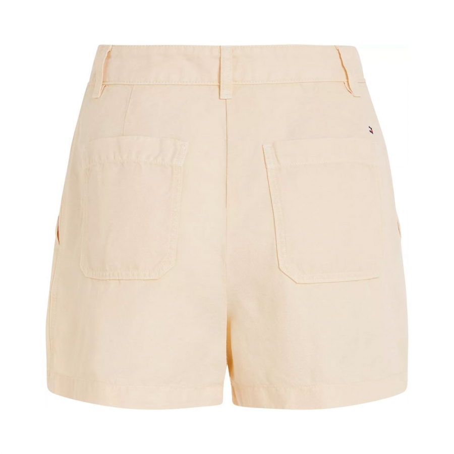 chinesische-shorts-mit-geradem-bein