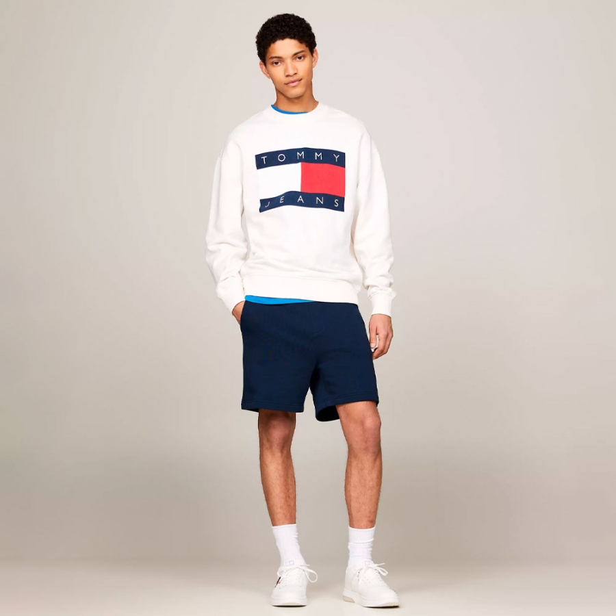 tracksuit-shorts-with-tommy-patch