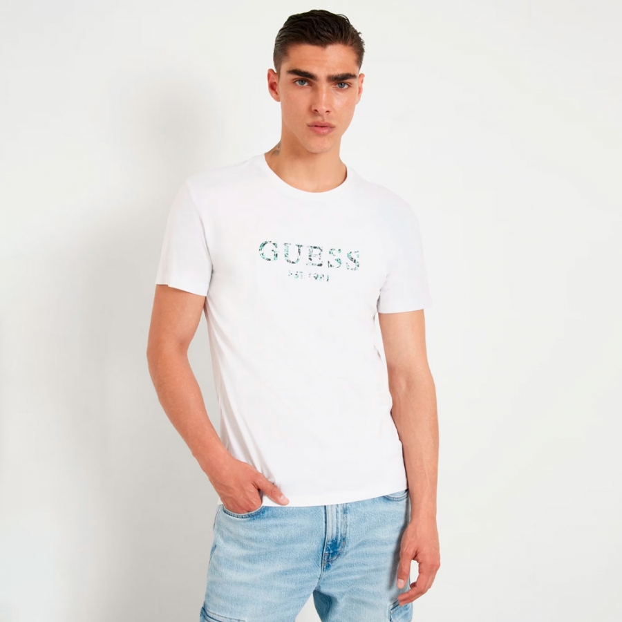 t-shirt-stretch-avec-logo-sur-le-devant