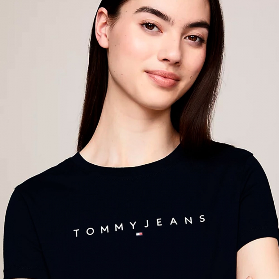 slim-cut-t-shirt-with-logo