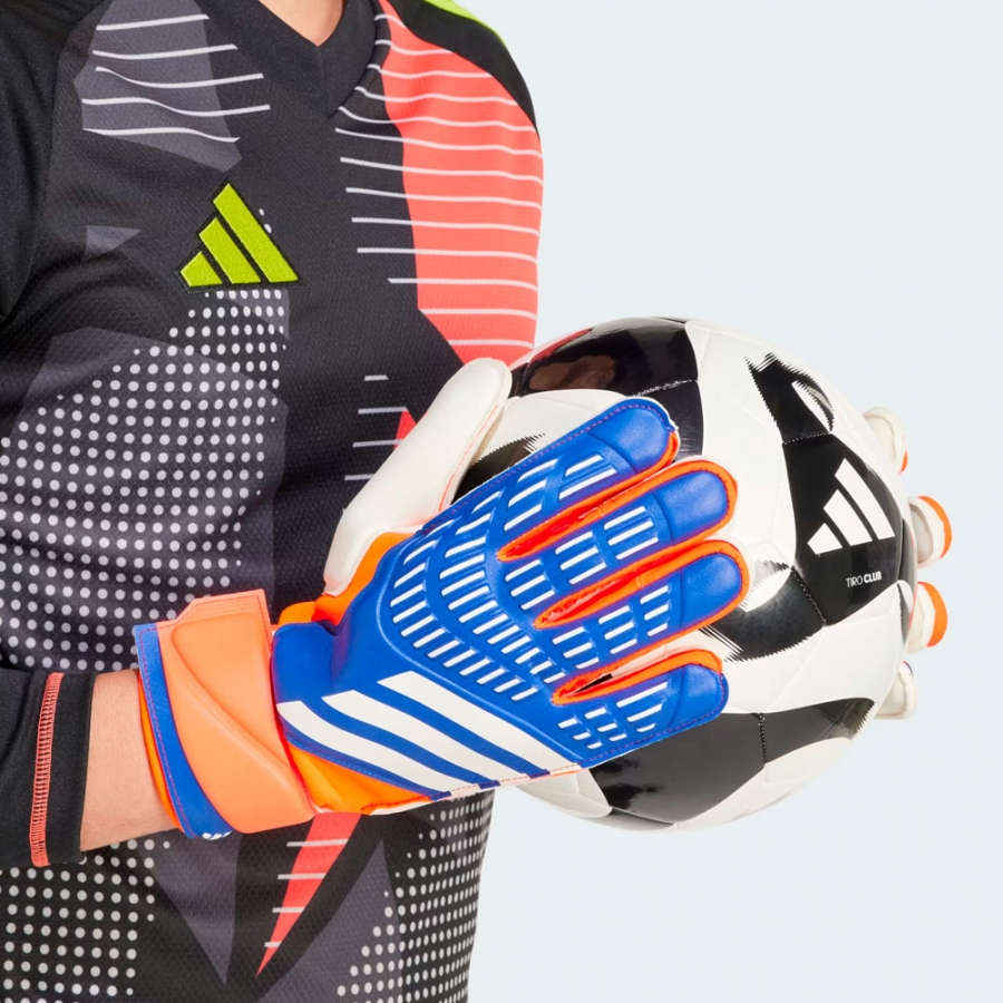 gants-de-gardien-de-but-predator-match