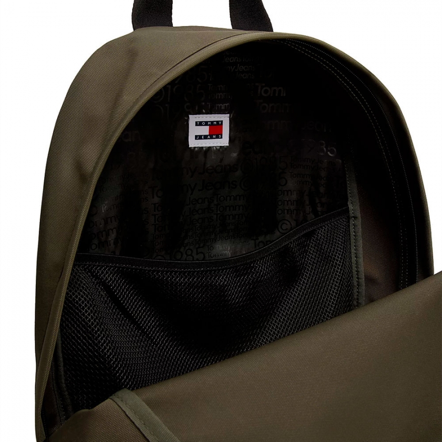 rucksack-mit-essential-patch