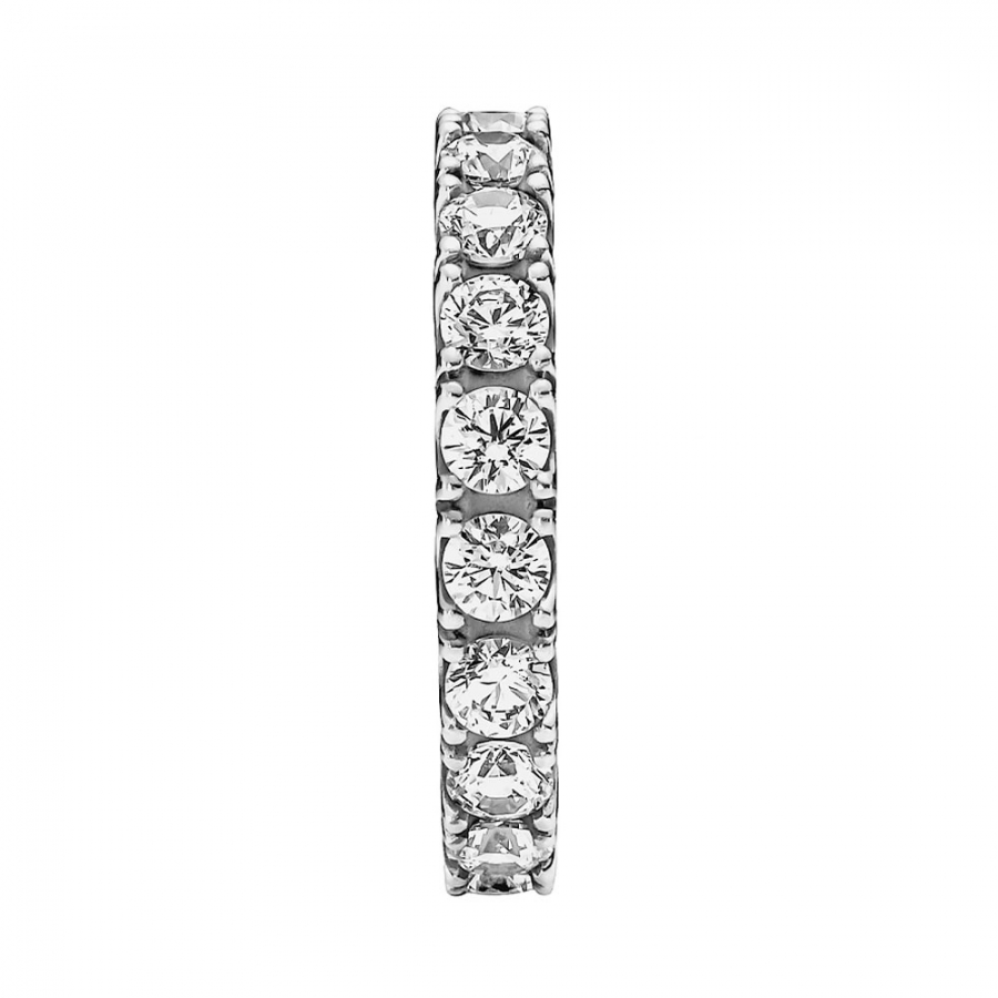 brilliant-eternity-ring-190050c01