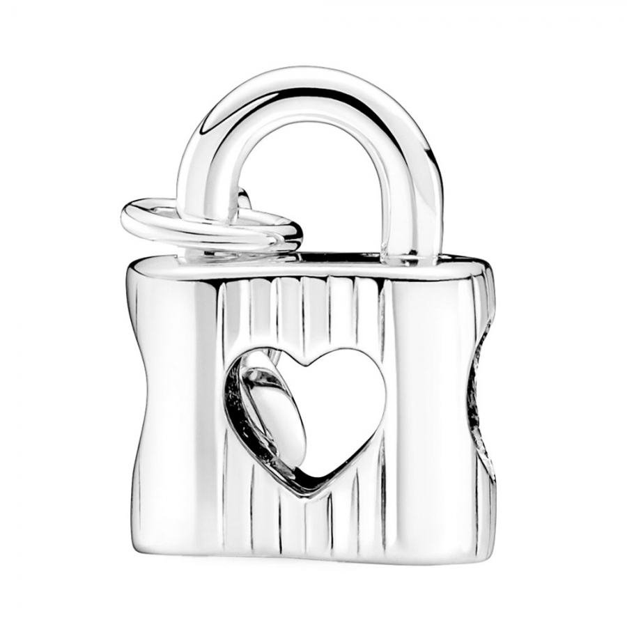 charm-padlock-and-heart-key-790095c01