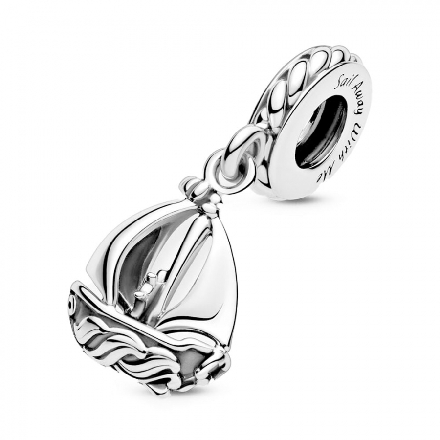 charm-colgante-barco-de-vela-799439c00