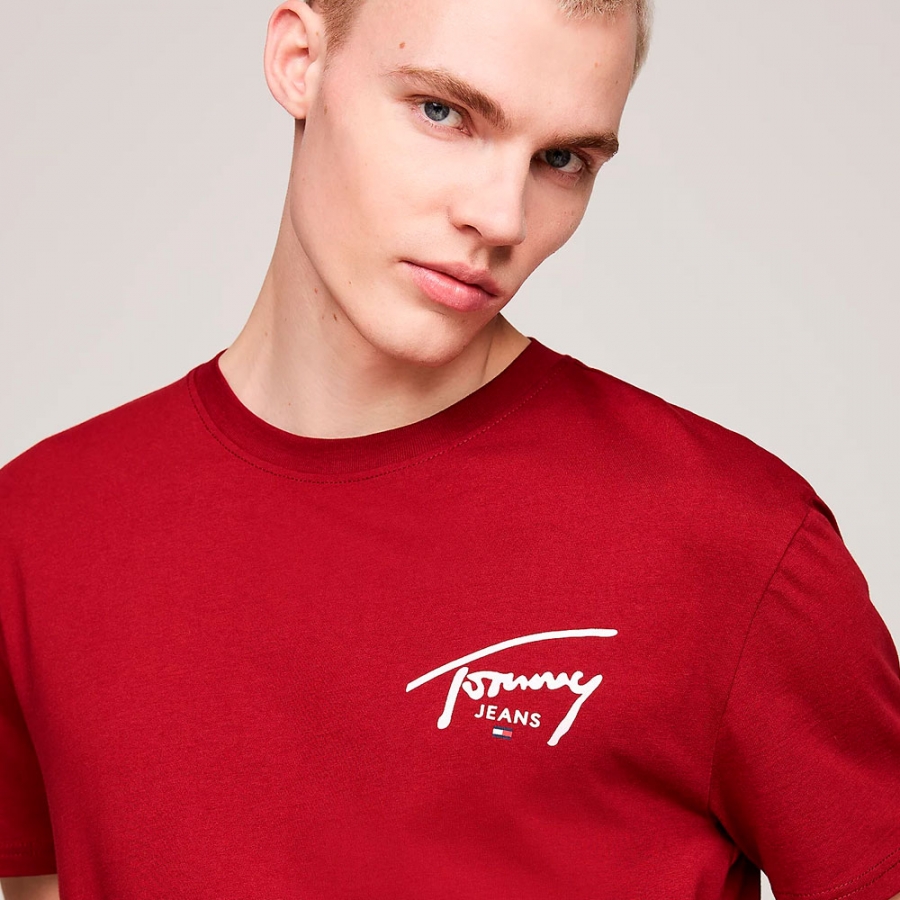 t-shirt-avec-logo-signature