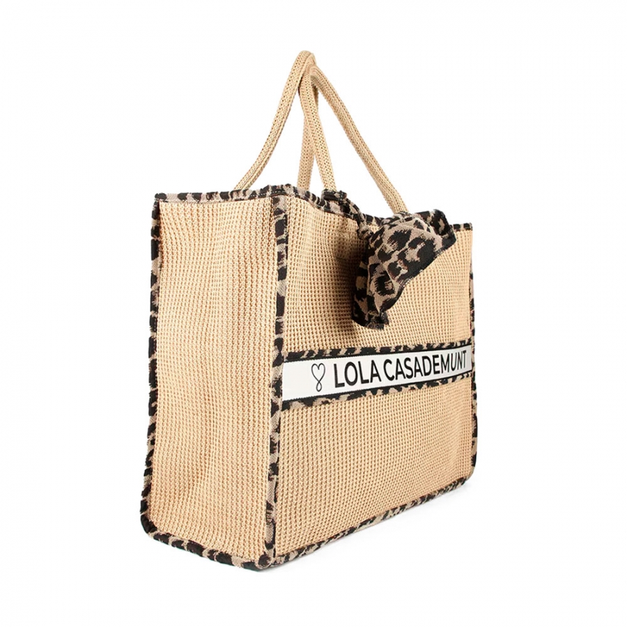 beach-basket-bag-with-animal-print-details