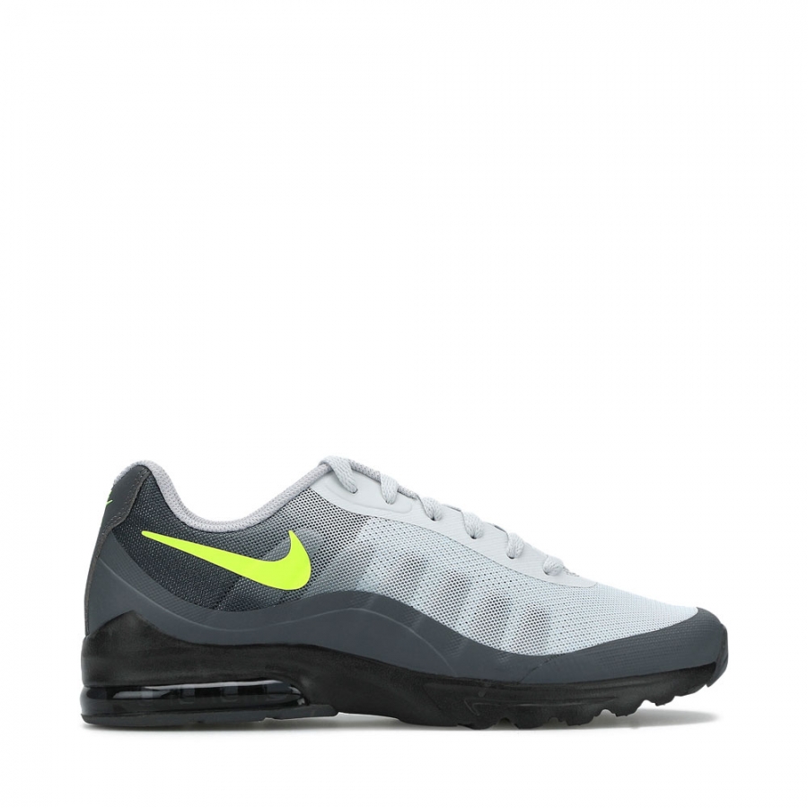 sneakers-air-max-invigor