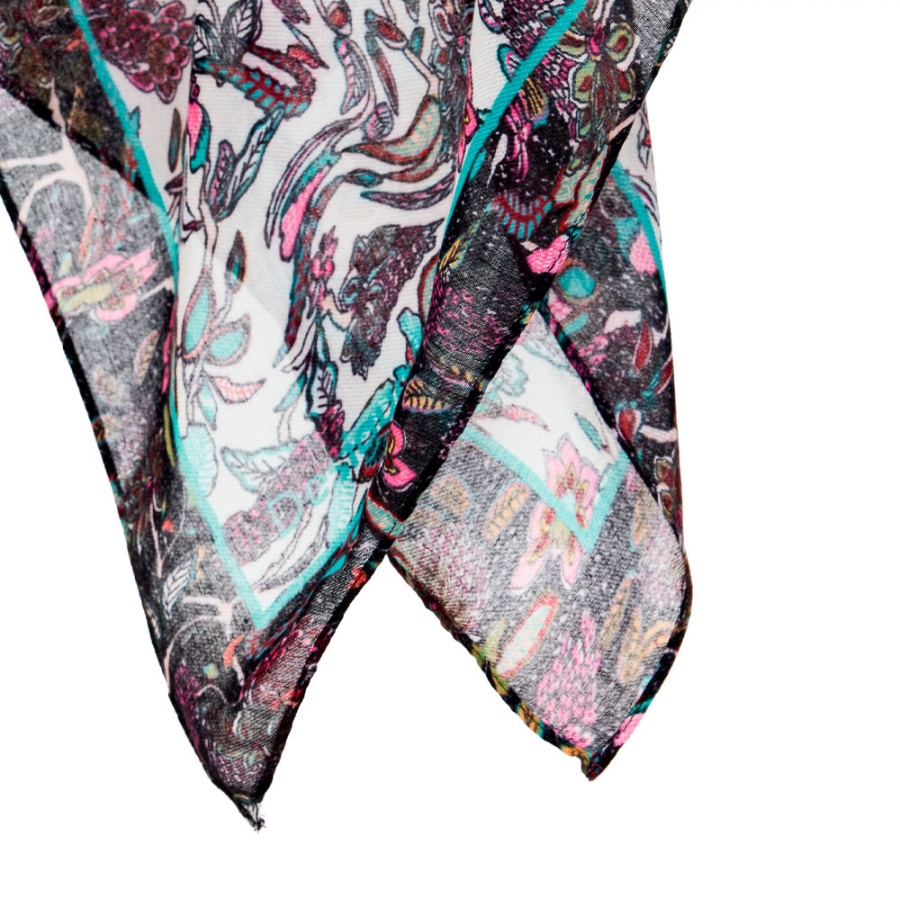 foulard-fleur-rectangulaire-boho