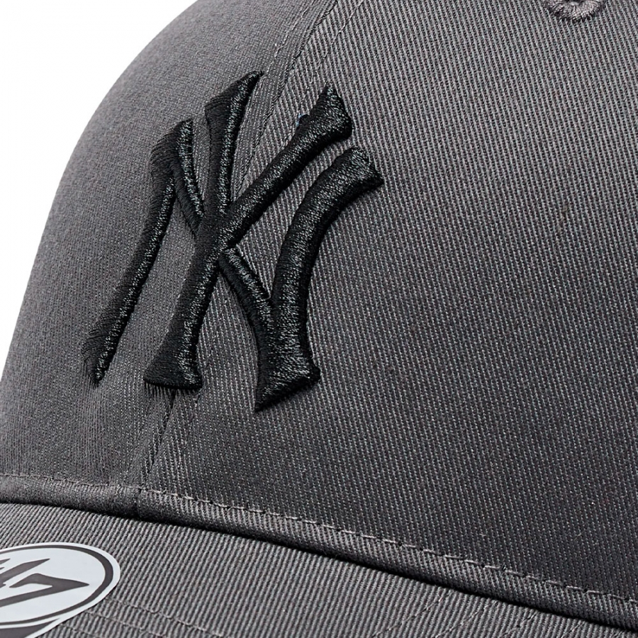 new-york-yankees-branson-cap