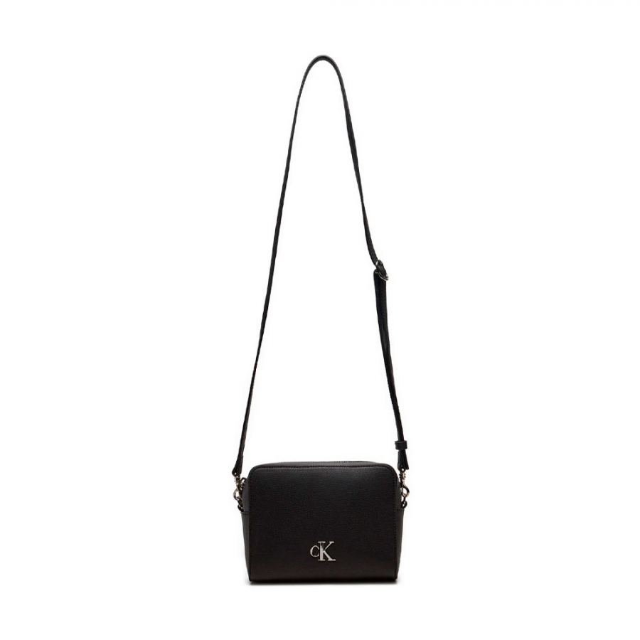 minimal-monogram-camera-shoulder-bag