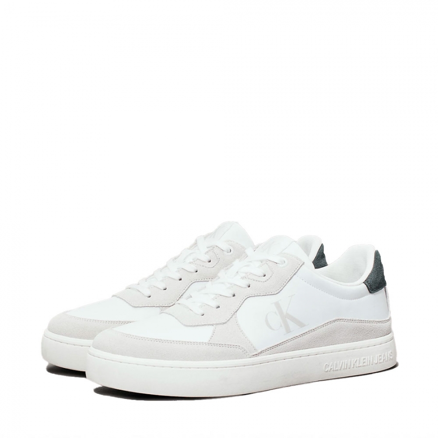 sneakers-iconiques-a-semelle-cupsole-classique