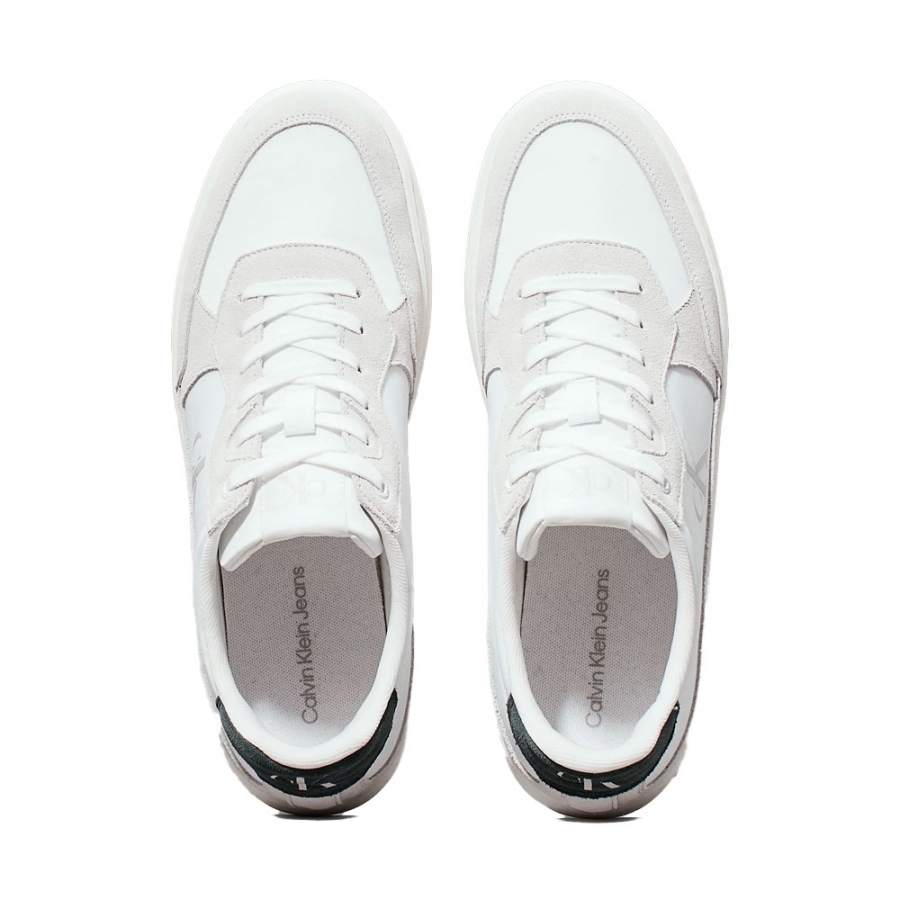 sneakers-iconiques-a-semelle-cupsole-classique