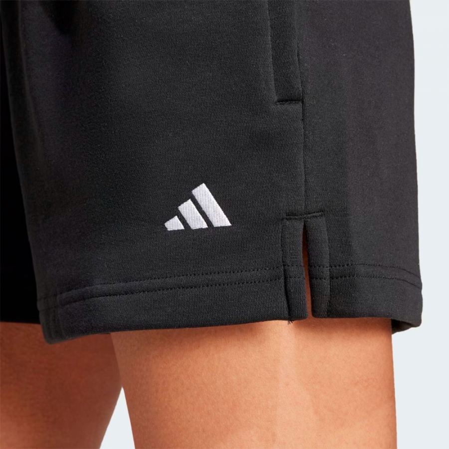 shorts-with-small-essentials-logo