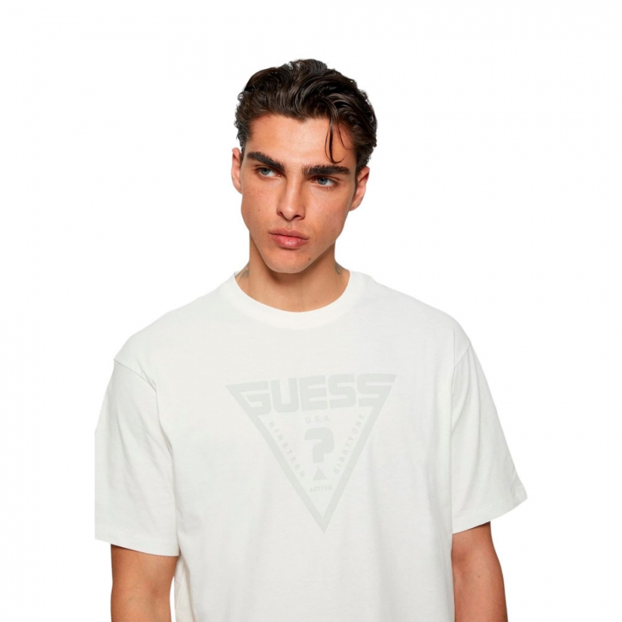 alino-triangle-signature-tee-t-shirt