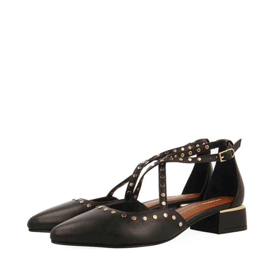 ballerine-basso-in-pelle-con-borchie