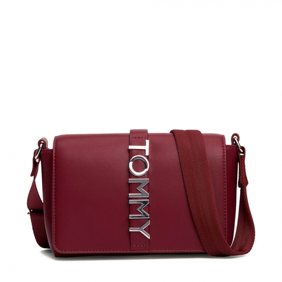 city-crossbody-tasche-mit-klappe-und-logo