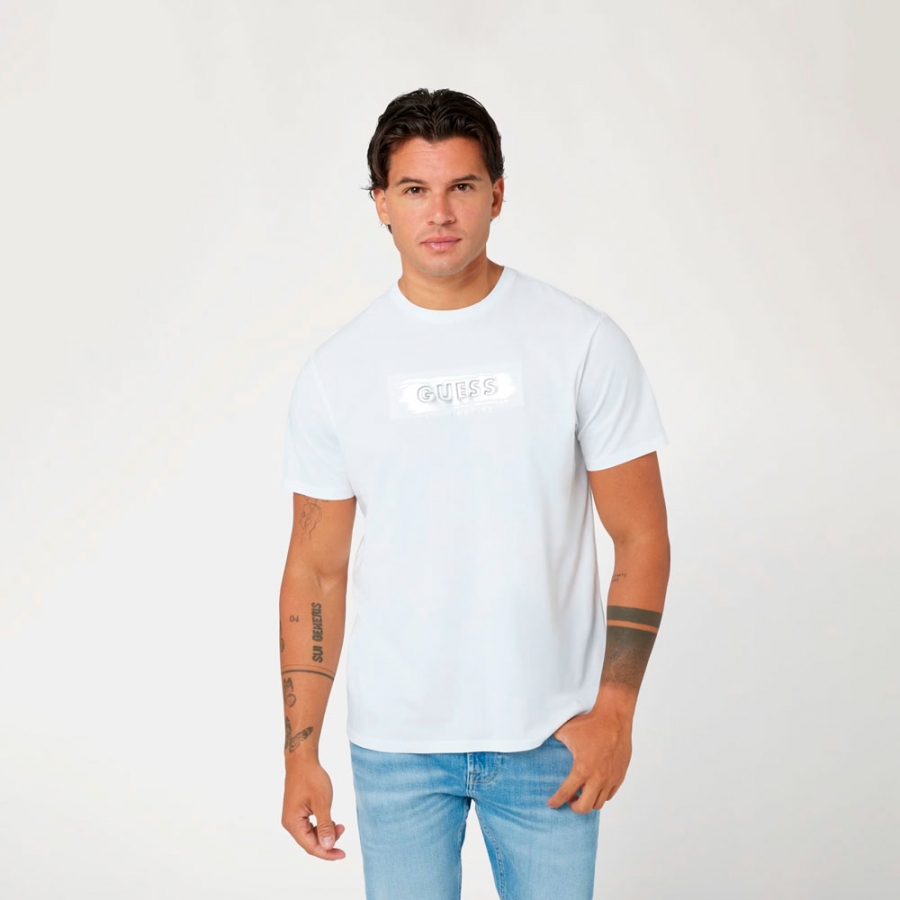 t-shirt-avec-logo-lamine