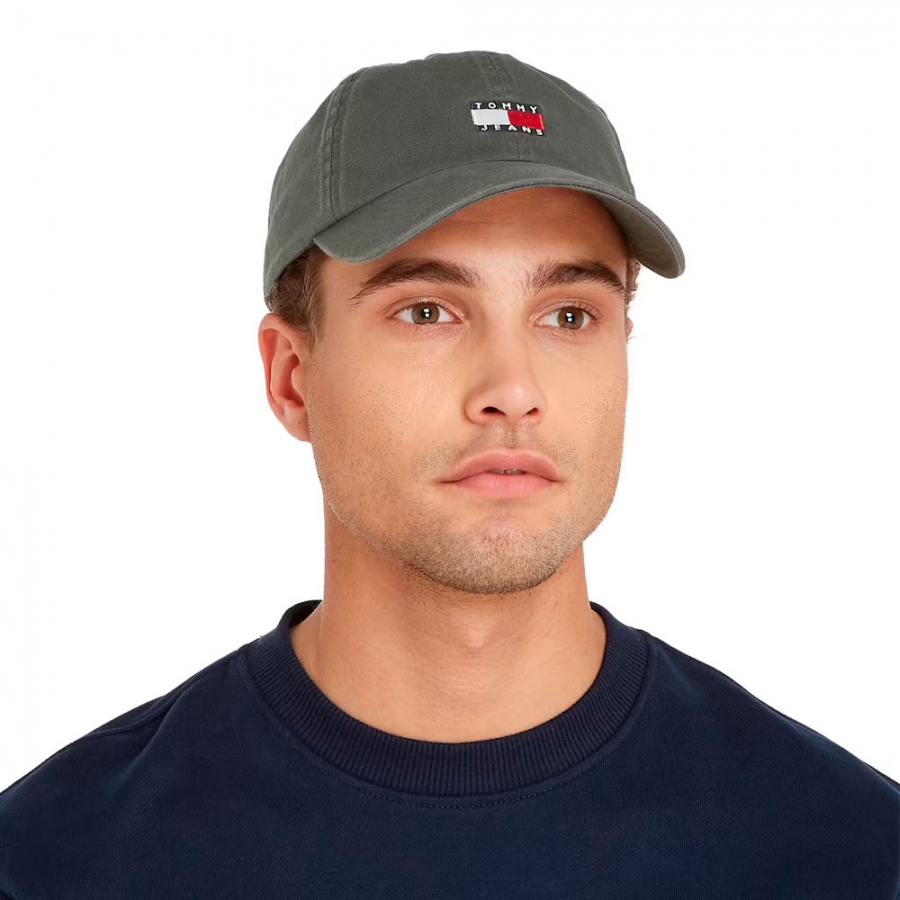 heritage-baseball-cap-with-embroidered-logo