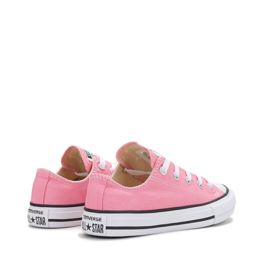 chuck-taylor-all-star-kids-sneakers