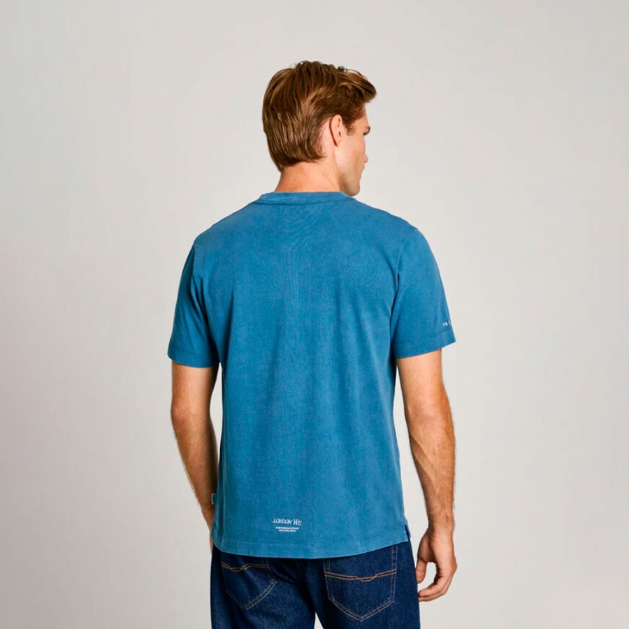 regular-fit-embossed-logo-t-shirt