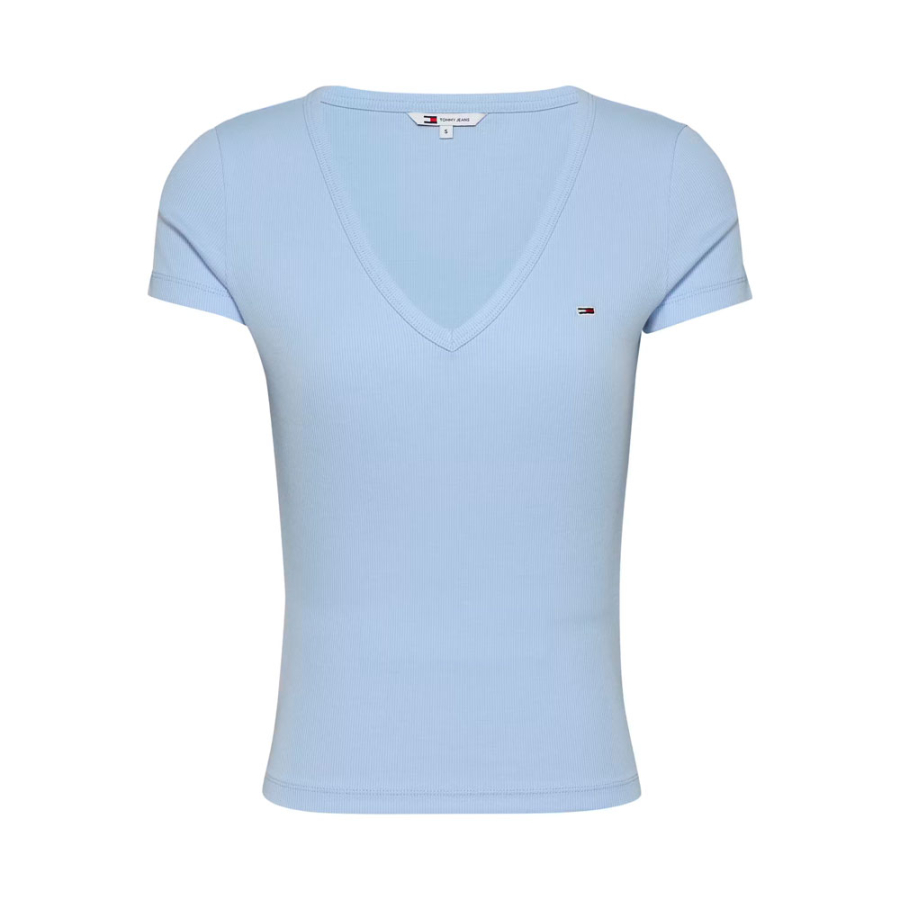 camiseta-essential-con-cuello-de-pico