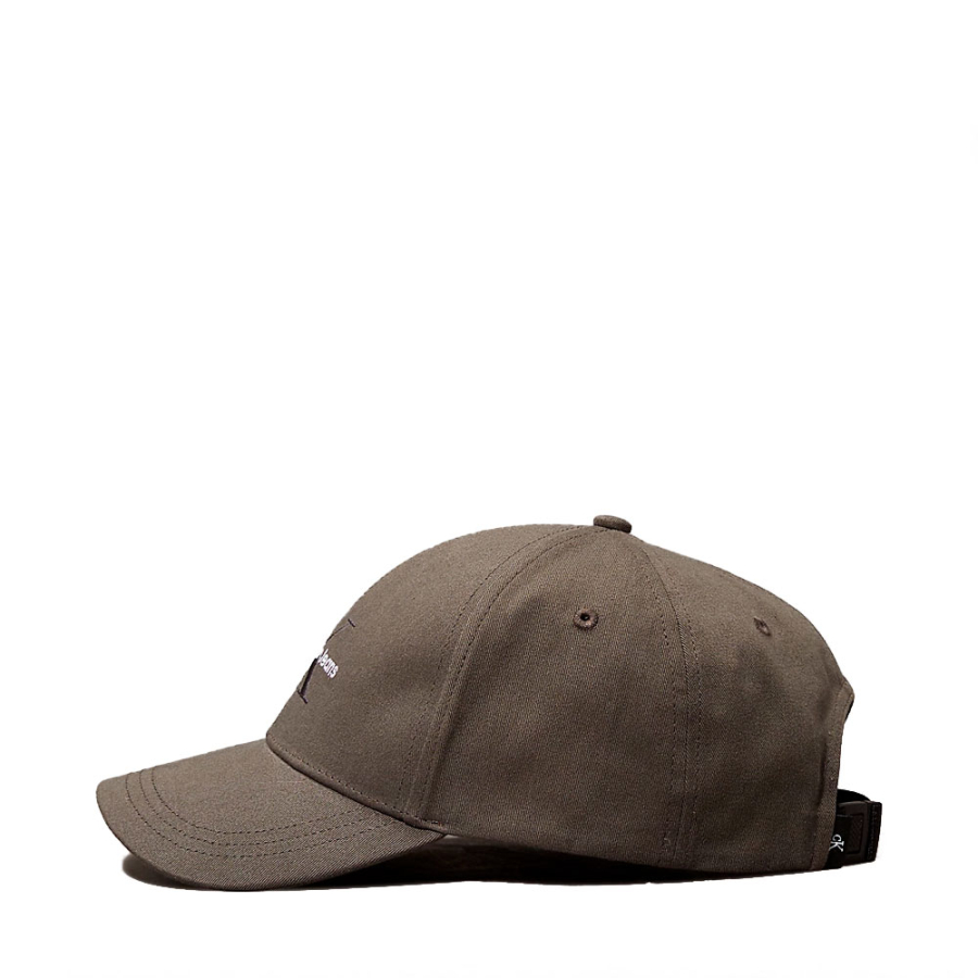 gorra-con-logo