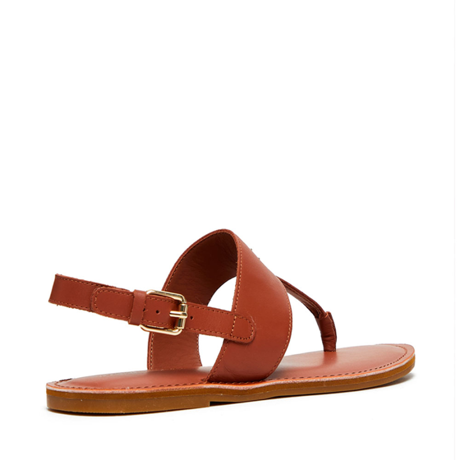 flat-sandals-with-strap-and-monogram-plate