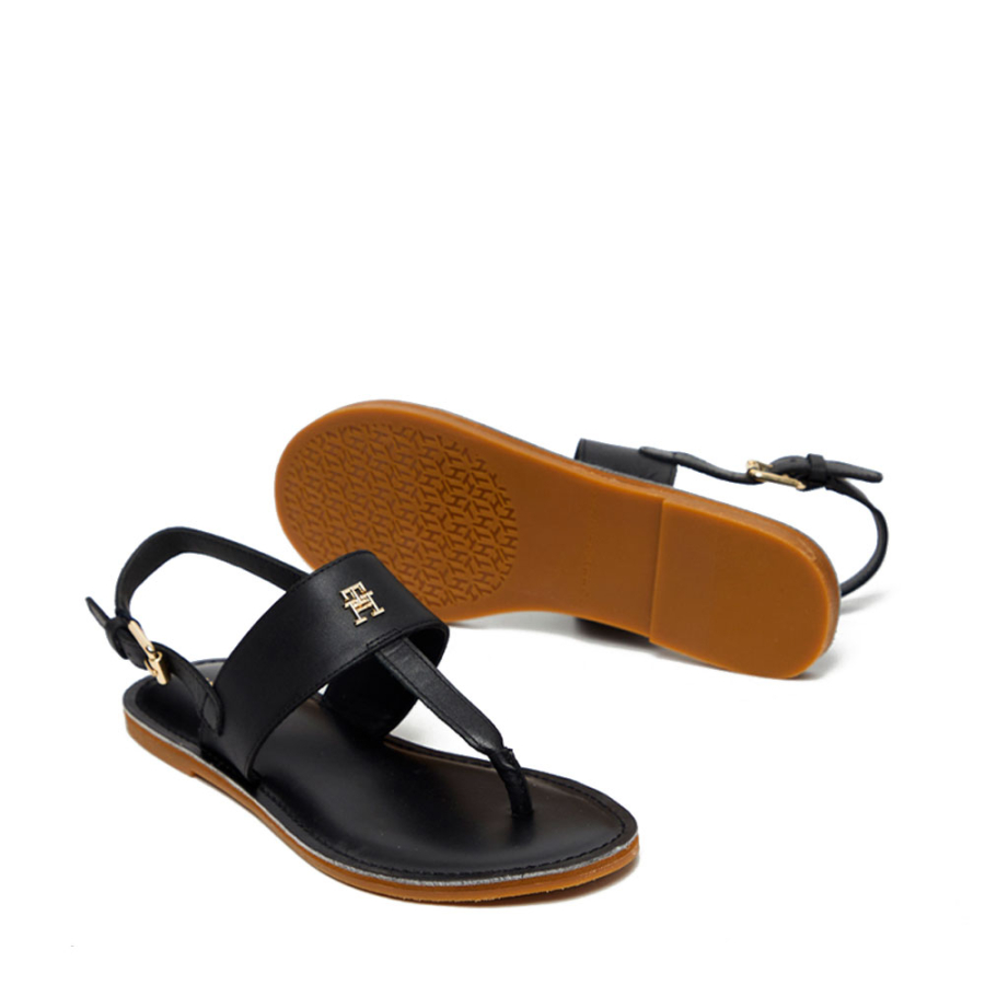 flat-sandals-with-strap-and-monogram-plate