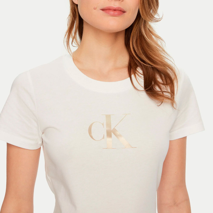 t-shirt-slim-con-monogramma