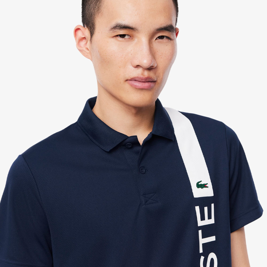 polo-de-sport-a-imprime-de-marque-ultra-dry