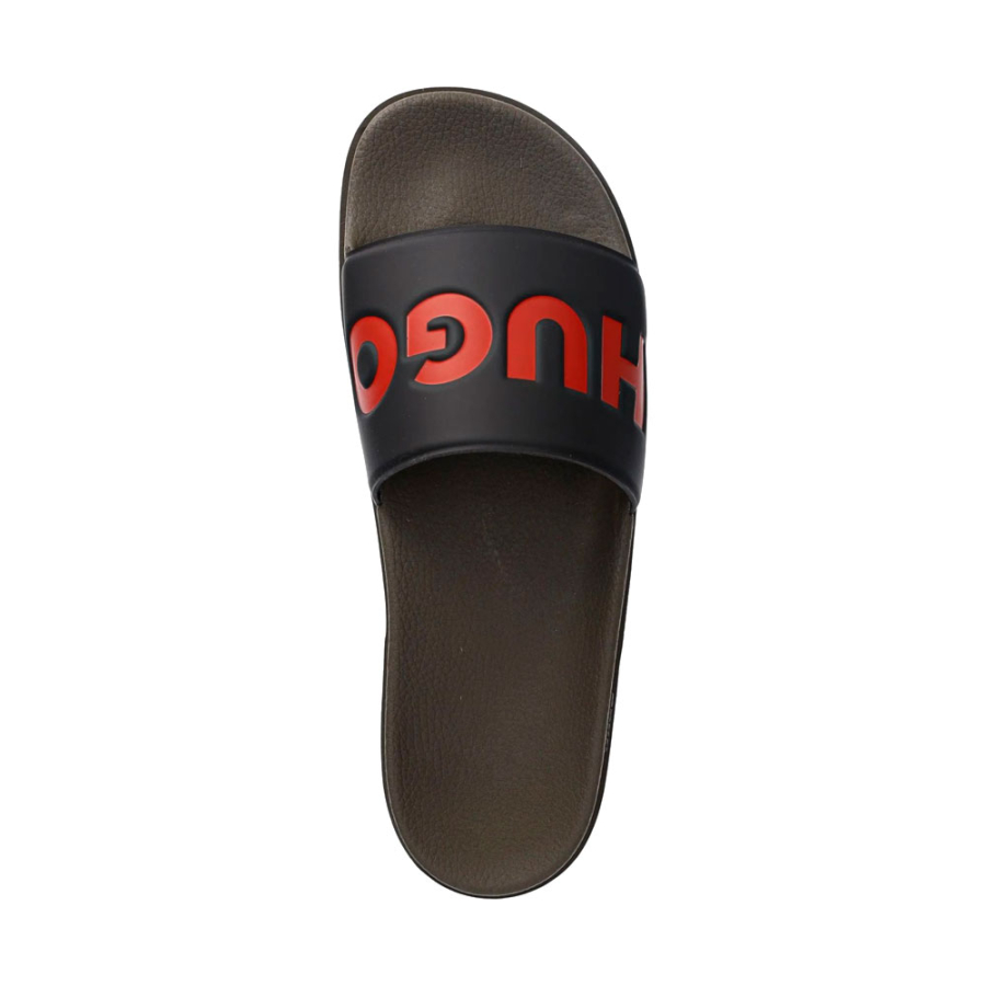 chanclas-con-etiqueta-con-logo