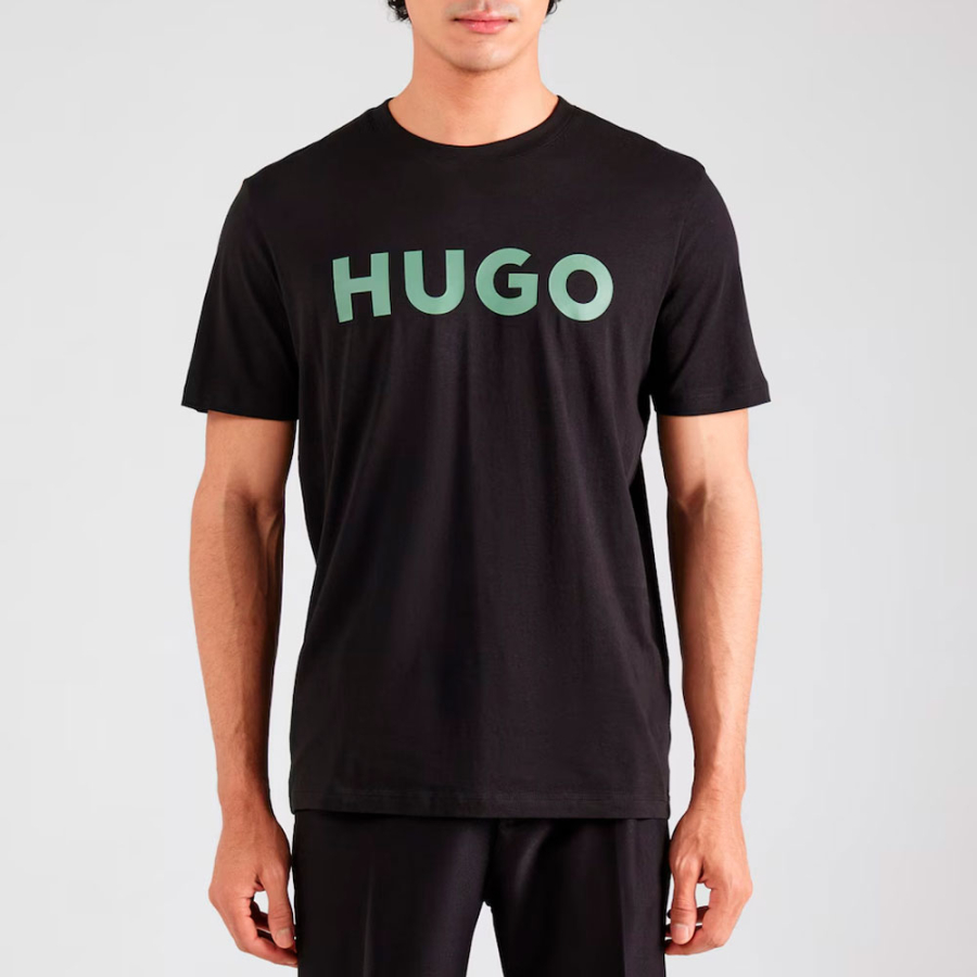 camiseta-regular-fit-con-logo-estampado