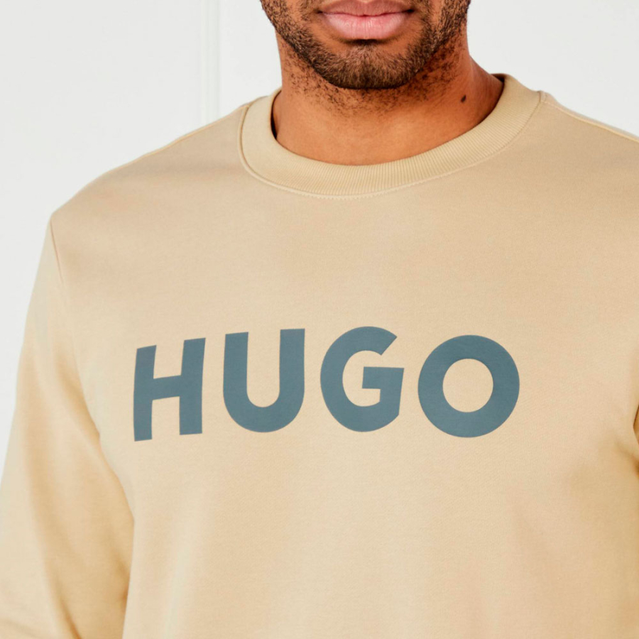 sweatshirt-mit-regular-passform-und-gedrucktem-logo